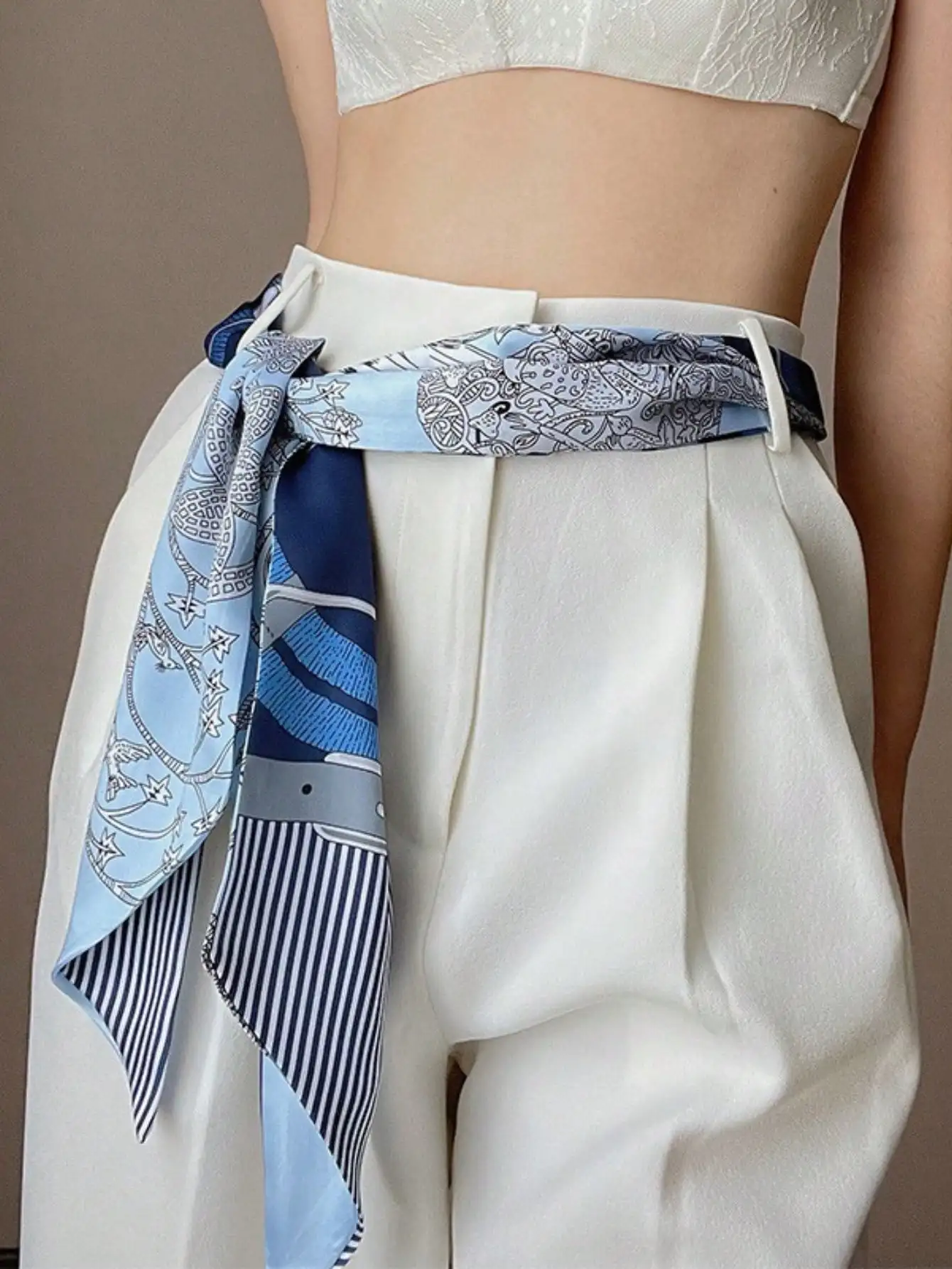 Dames lente/zomer casual kunst - Scarf Silk Square recensie en prijs