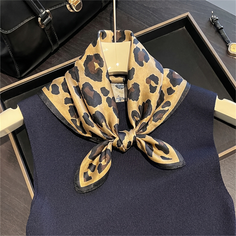 100% zijden vierkante sjaal me - Face Scarf Mask recensie en prijs